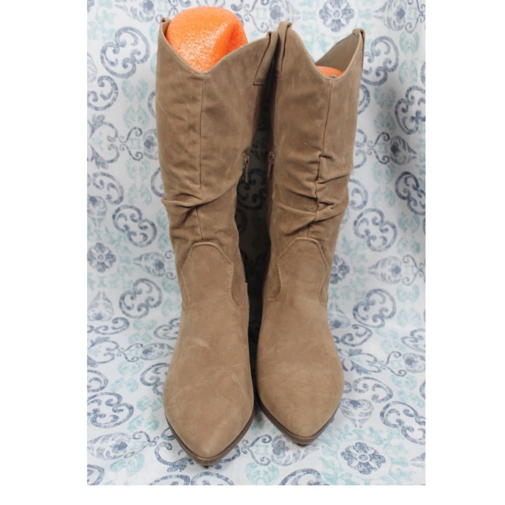 Universal‎ Thread Tan Faux Suede Slouch Western Boots Pointed Toe Size 10 - Picture 3 of 10